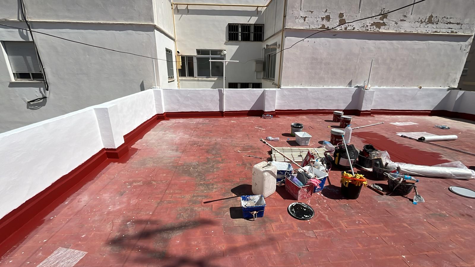 Eliminación de goteras en terraza de vivienda en Valencia